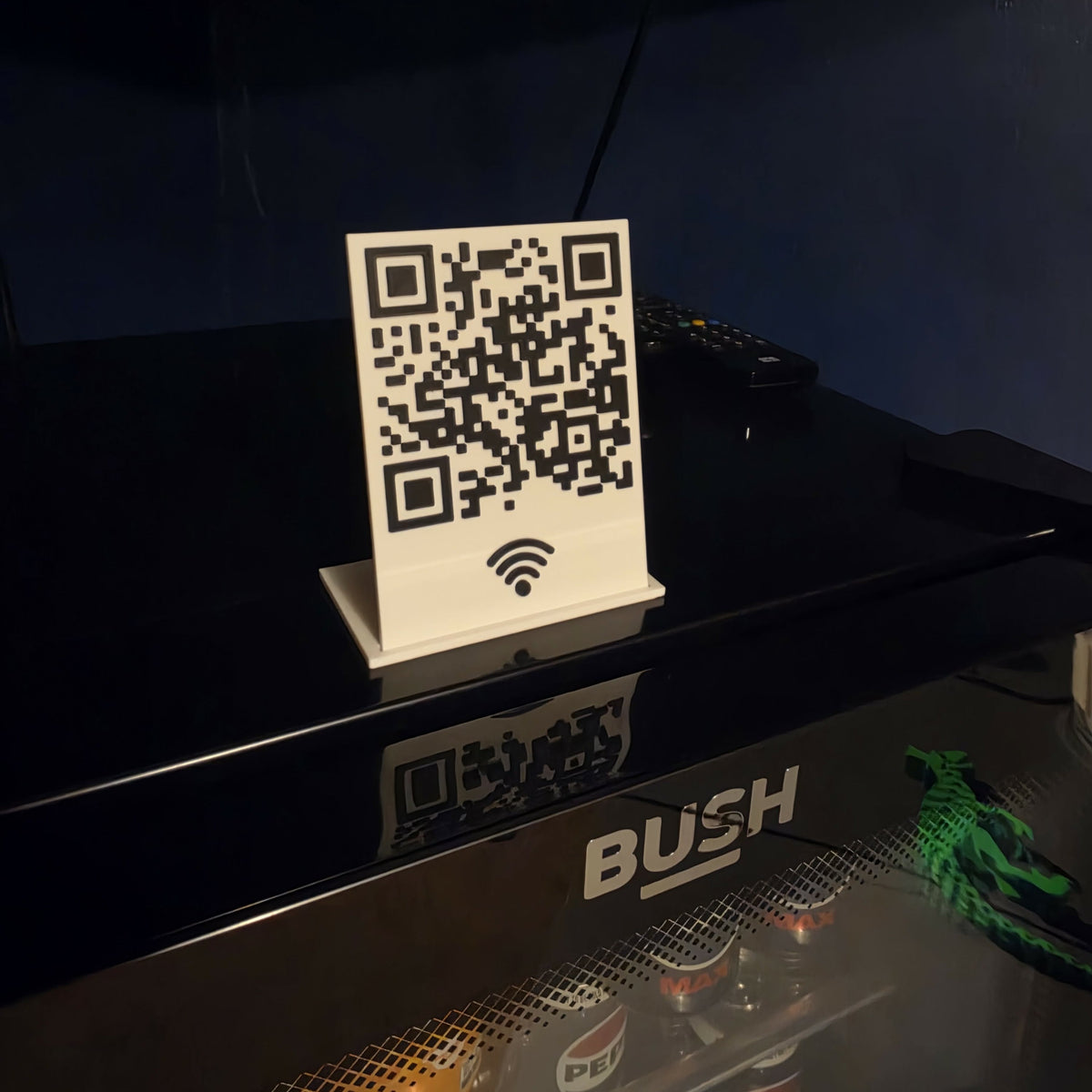Custom 3D Printed Wi-Fi QR Code Sign & Tabletop Stand for Home, Office, Hotel and Restaurants